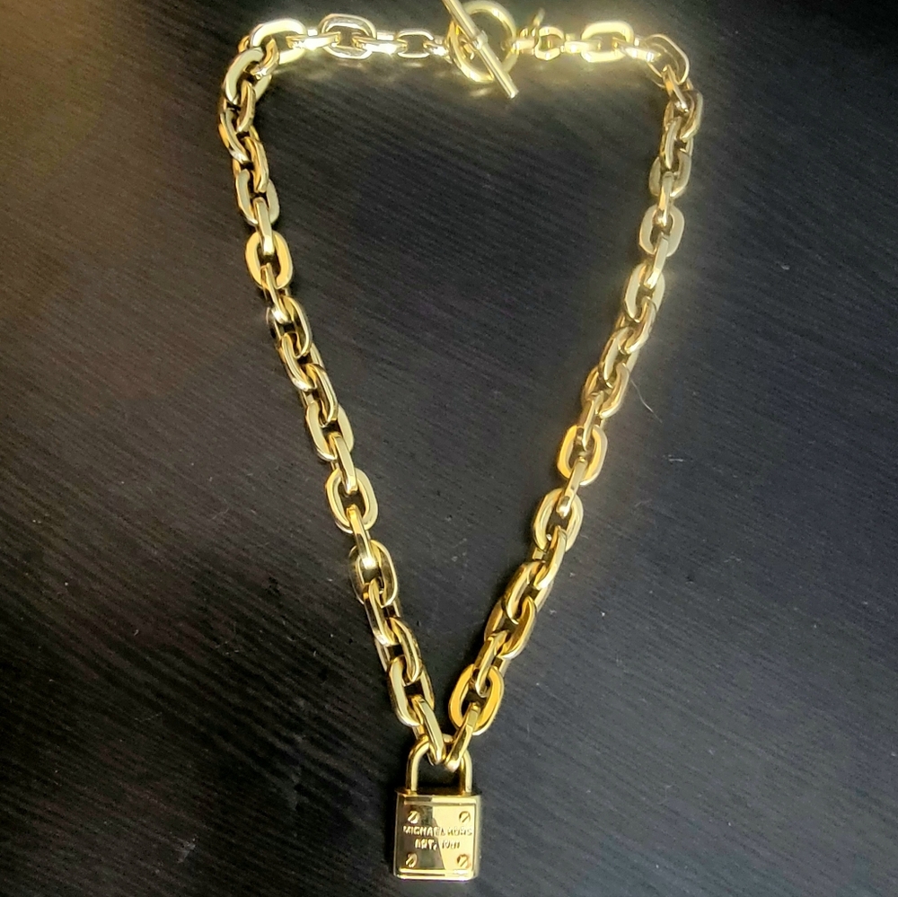 Michael kors necklace